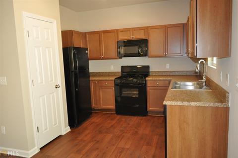 64 Flat Creek Dr, Lagrange, GA 30241 photo 5