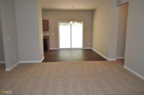 64 Flat Creek Dr, Lagrange, GA 30241 photo 3