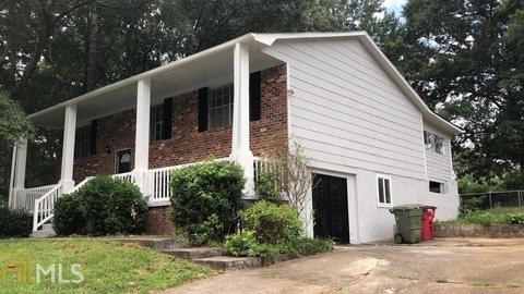 6635 Doublegate Ln, Rex, GA 30273 photo 4