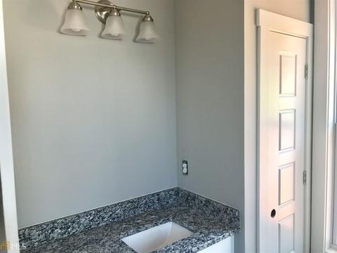 241 Scott Rd, Lagrange, GA 30241 photo 8