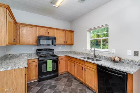 135 Goshawk Walk, Covington, GA 30014 photo 14