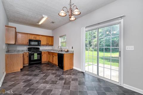 135 Goshawk Walk, Covington, GA 30014 photo 13