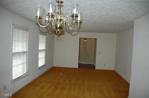 401 Ginger Cir, Lagrange, GA 30240 photo 4