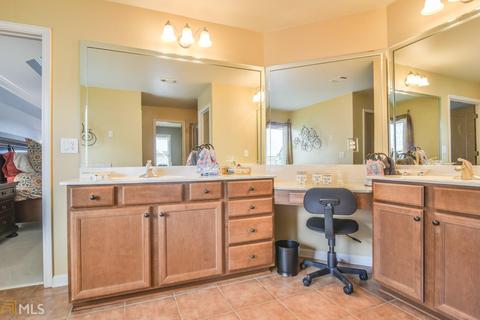 3653 Lost Oak Dr, Buford, GA 30519 photo 27
