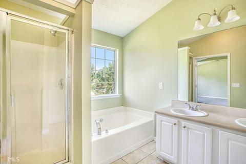 10721 Wimbelton Ct, Hampton, GA 30228 photo 4