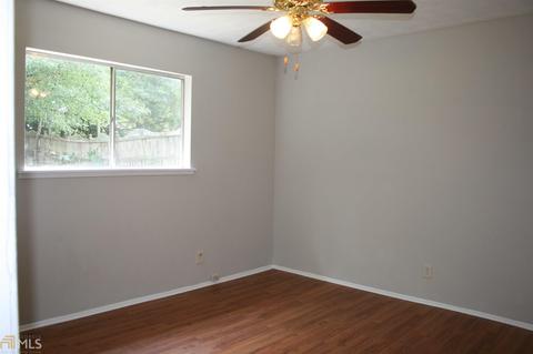6107 Deerfield Ct, Morrow, GA 30260 photo 10