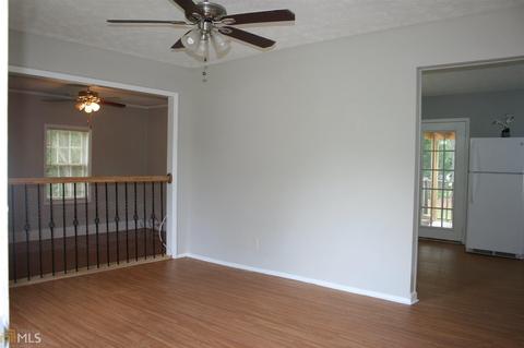6107 Deerfield Ct, Morrow, GA 30260 photo 3