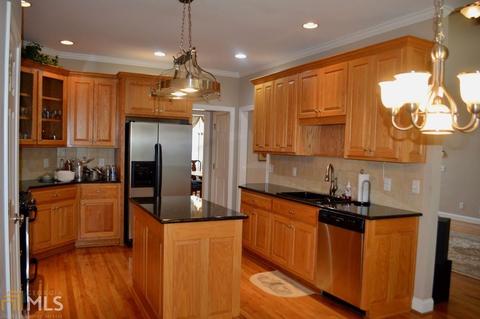9020 Forest Path Dr, Gainesville, GA 30506 photo 8