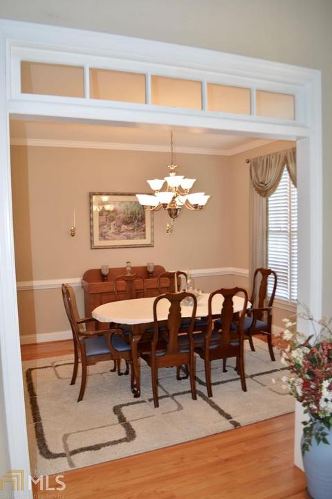 9020 Forest Path Dr, Gainesville, GA 30506 photo 3