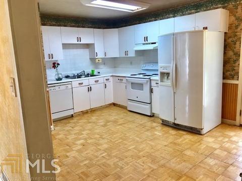 4369 Rex Rd, Rex, GA 30273 photo 3