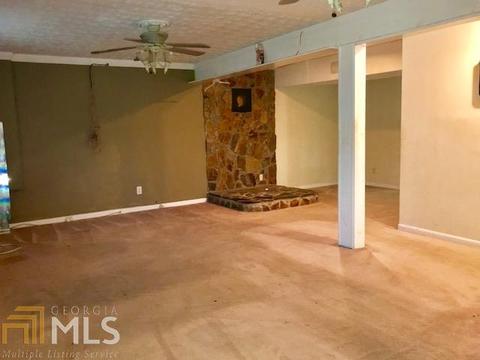 4369 Rex Rd, Rex, GA 30273 photo 9