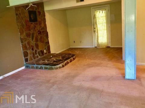 4369 Rex Rd, Rex, GA 30273 photo 10