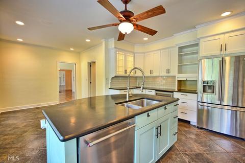 321 Lane Cir, Lagrange, GA 30240 photo 9
