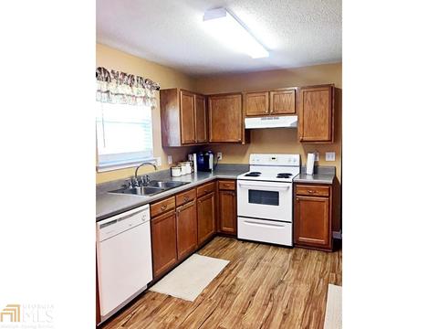 3944 Kimberlyn Ct, Rex, GA 30273 photo 9