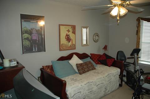 209 Old Pond Rd, Lagrange, GA 30240 photo 4