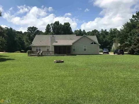 1126 Meadowview Dr, Jackson, GA 30233 photo 2