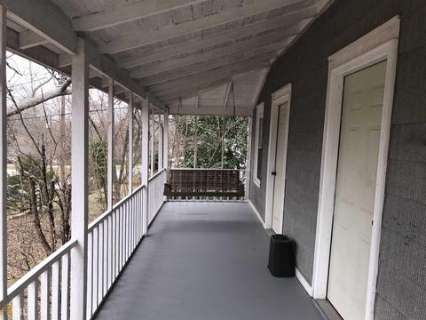 13 S Broad St, Porterdale, GA 30014 photo 4
