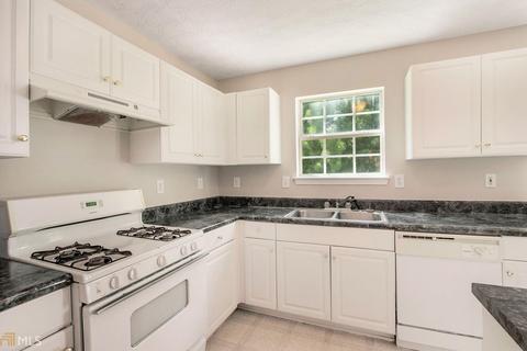 288 Kimberwick, Hampton, GA 30228 photo 2