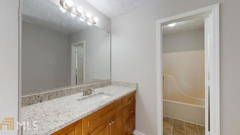 40 Rolling Ridge Ct, Covington, GA 30016 photo 12