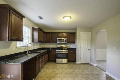 317 Othello, Hampton, GA 30228 photo 2