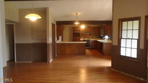1629 Bartley Rd, Lagrange, GA 30240 photo 6