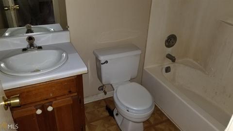 115 Hidden Pines Dr, Covington, GA 30016 photo 7