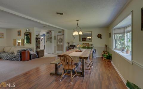 56 Patsy Dr, Toccoa, GA 30577 photo 6