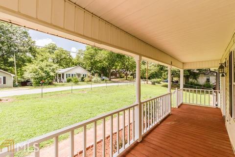 98 Baugh St, Commerce, GA 30529 photo 2