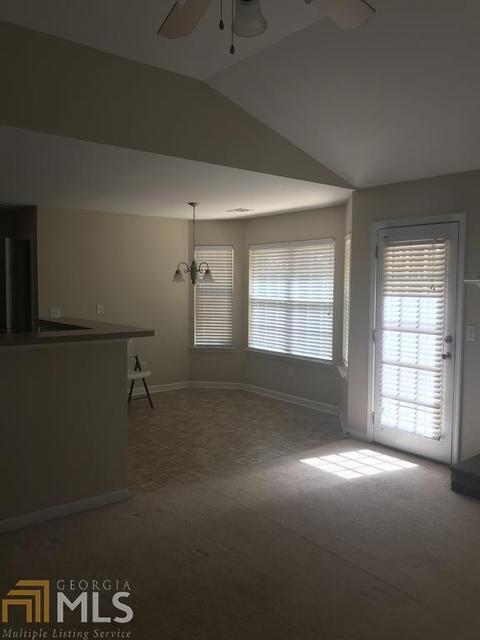 930 Damson Trl, Hampton, GA 30228 photo 5