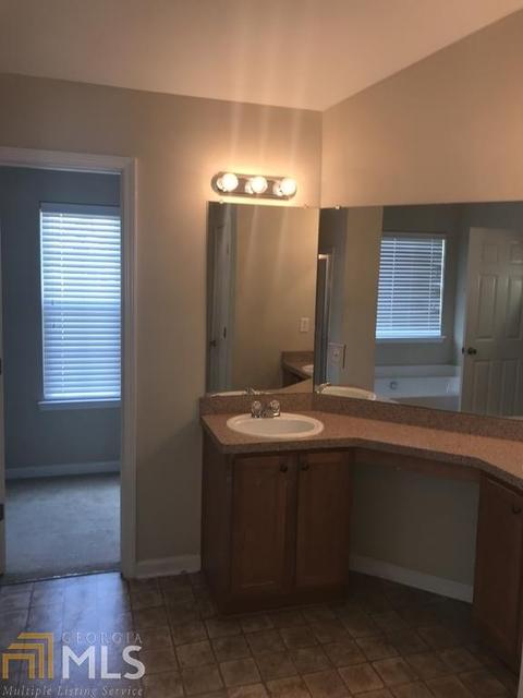 930 Damson Trl, Hampton, GA 30228 photo 11