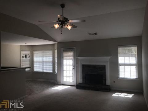 930 Damson Trl, Hampton, GA 30228 photo 3