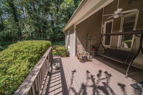 101 Village Dr, Lagrange, GA 30240 photo 8