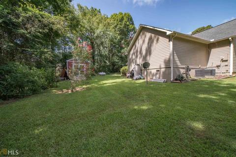 101 Village Dr, Lagrange, GA 30240 photo 3