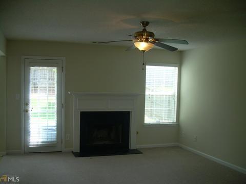 972 Brisley Cir, Hampton, GA 30228 photo 4