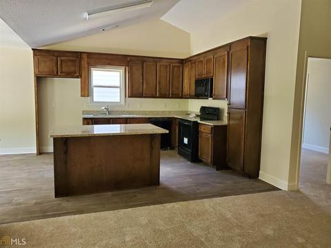 118 Dockside, Statham, GA 30666 photo 3