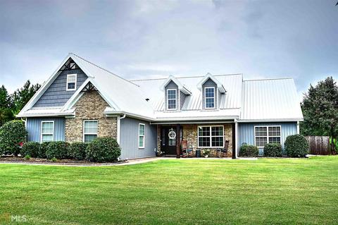 210 Dixon Cir, Williamson, GA 30292 photo 2