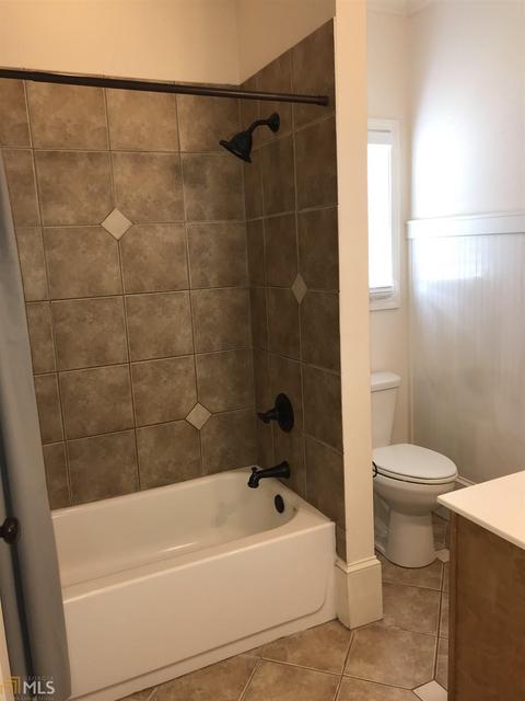 604 Cottage Loop, Pendergrass, GA 30567 photo 5