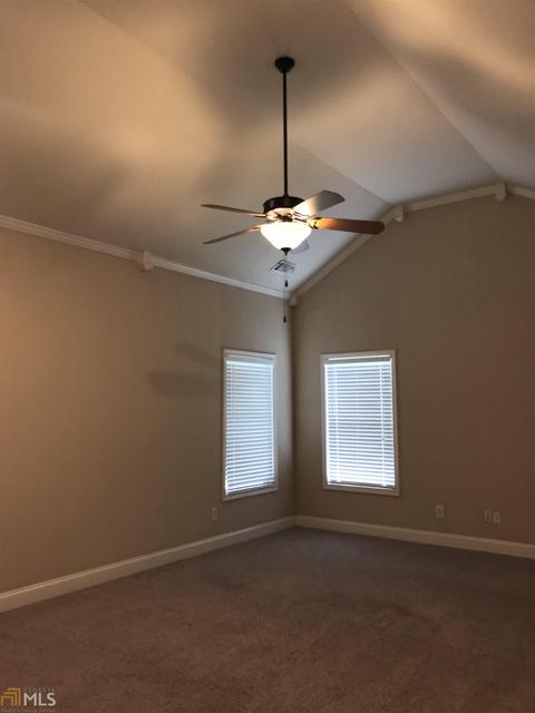 604 Cottage Loop, Pendergrass, GA 30567 photo 10