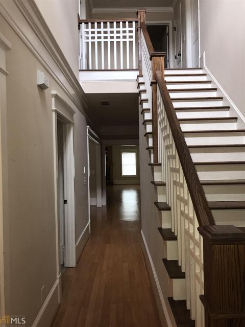 604 Cottage Loop, Pendergrass, GA 30567 photo 2