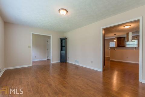3221 Bunten Rd, Duluth, GA 30096 photo 6