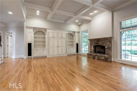 9040 Coventry Pt, Suwanee, GA 30024 photo 17