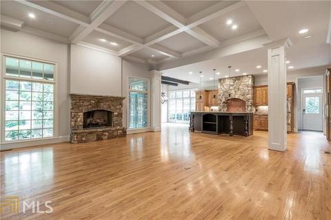 9040 Coventry Pt, Suwanee, GA 30024 photo 16
