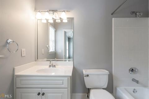 9040 Coventry Pt, Suwanee, GA 30024 photo 27