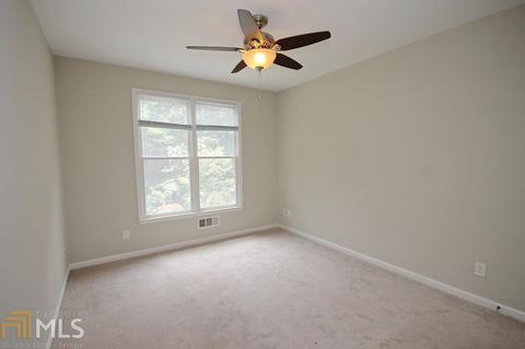 108 Maycroft Ct, Tyrone, GA 30290 photo 15