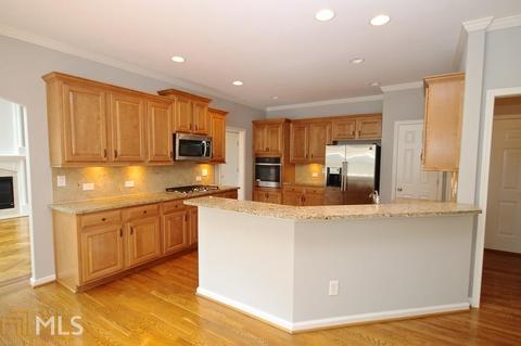 108 Maycroft Ct, Tyrone, GA 30290 photo 7