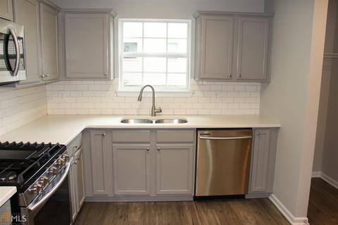 212 Galway Ln, Hampton, GA 30228 photo 9