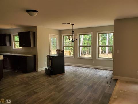 282 Manor Ml, Commerce, GA 30529 photo 4