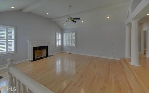 50 Brookstone Dr, Toccoa, GA 30577 photo 8