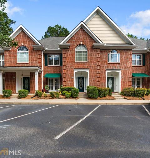 2075 Pine Tree Dr #F2, Buford, GA 30518 photo 1