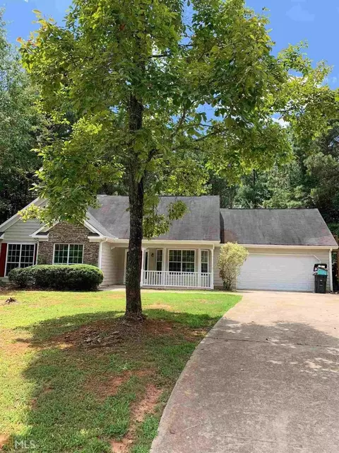 217 Mills Dr, Covington, GA 30016 photo 2